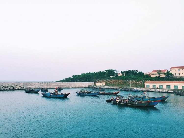 Cồn Cỏ là hòn đảo có quang cảnh thiên nhiên yên bình của Quảng Trị