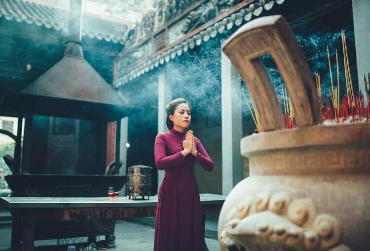 Chùa Bà Thiên Hậu là thiên đường chụp ảnh đẹp phong cách Trung Hoa